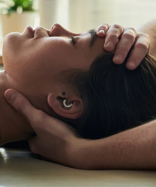 woman-receiving-neck-treatment-at-physical-therapy-2026-01-09-12-14-54-utc